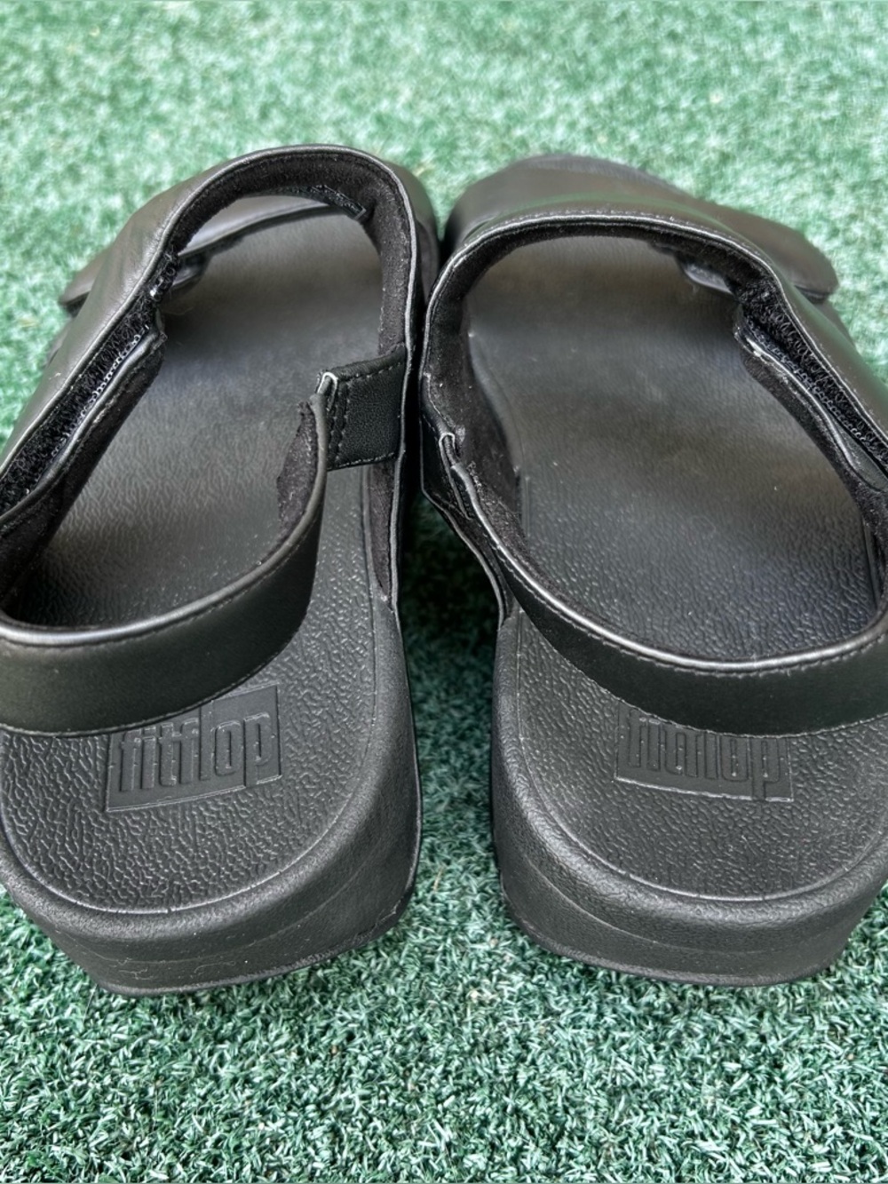 Fitflop Lulu Adjustable Leather Sandal Black 8 - Picture 6 of 13
